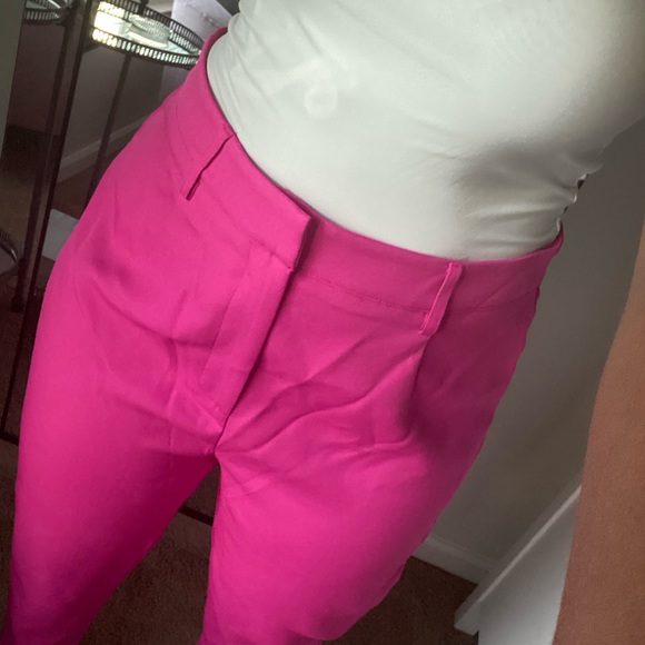Pink slacks - Picture 3 of 3